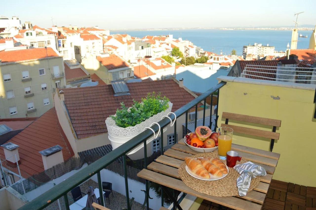 Comfortable Apartment With Balcony And Sea View In Lisbon 50 M² Lisboa Exterior foto