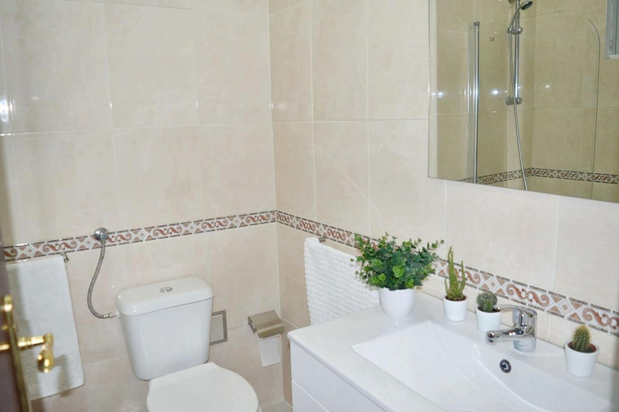 Comfortable Apartment With Balcony And Sea View In Lisbon 50 M² Lisboa Exterior foto